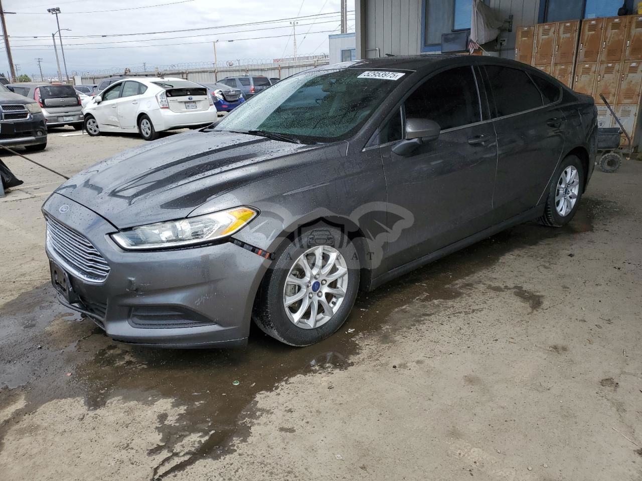 Ford Fusion S 2.5L  4 2015