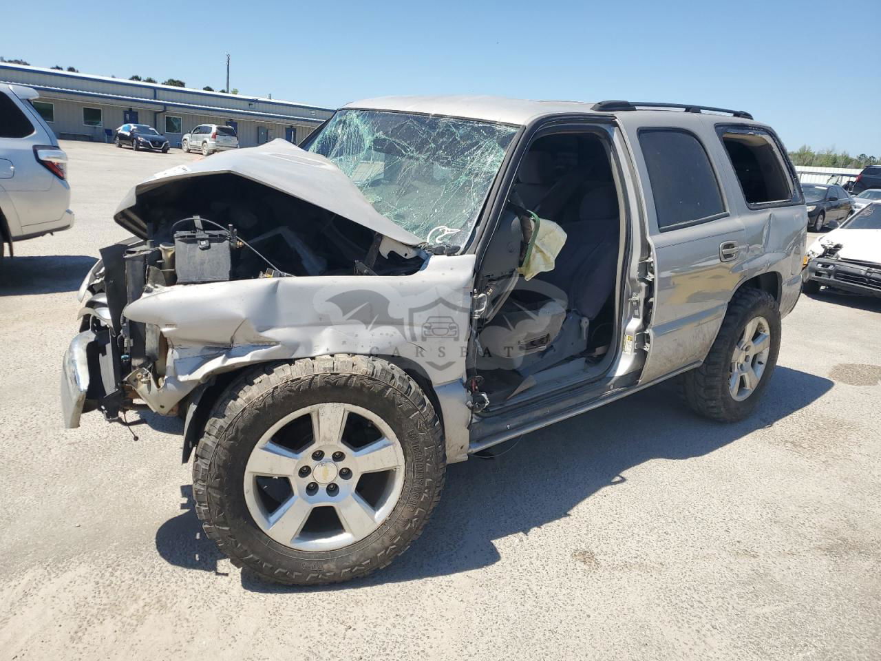 Chevrolet Tahoe C1500 4.8L  8 2004