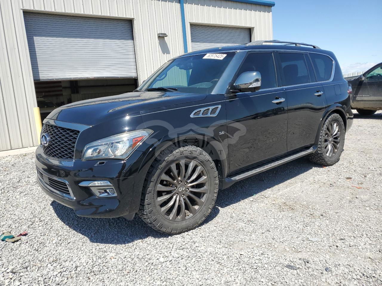 Infiniti QX80 5.6L  8 2015