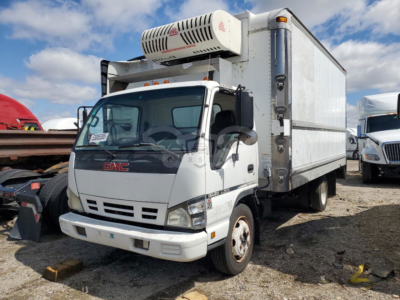 GMC W-series W55042 4 2007