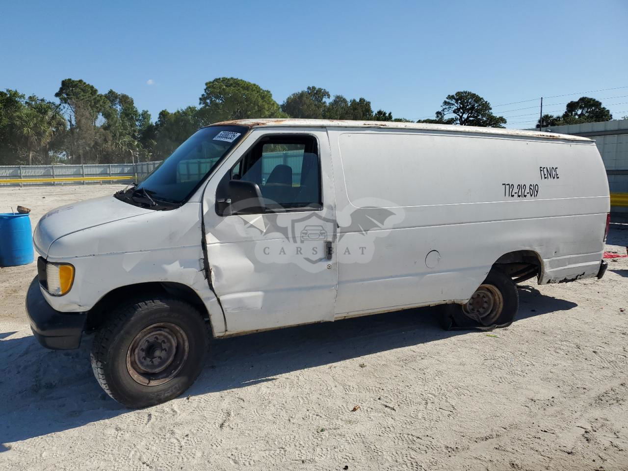 Ford Econoline E250 VAN 4.2L  6 2000