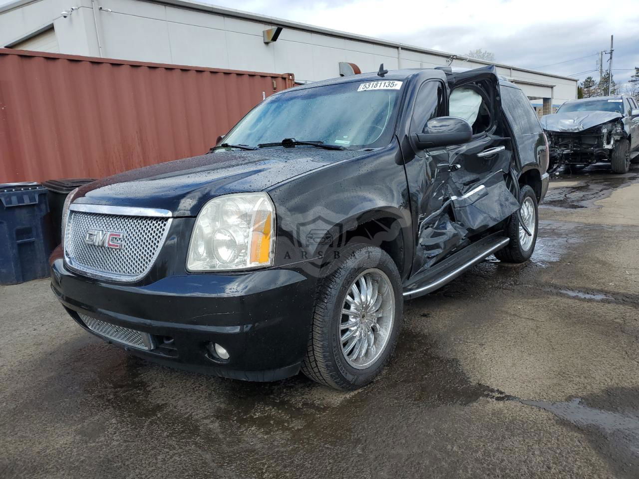 GMC Yukon DENALI 6.2L  8 2010