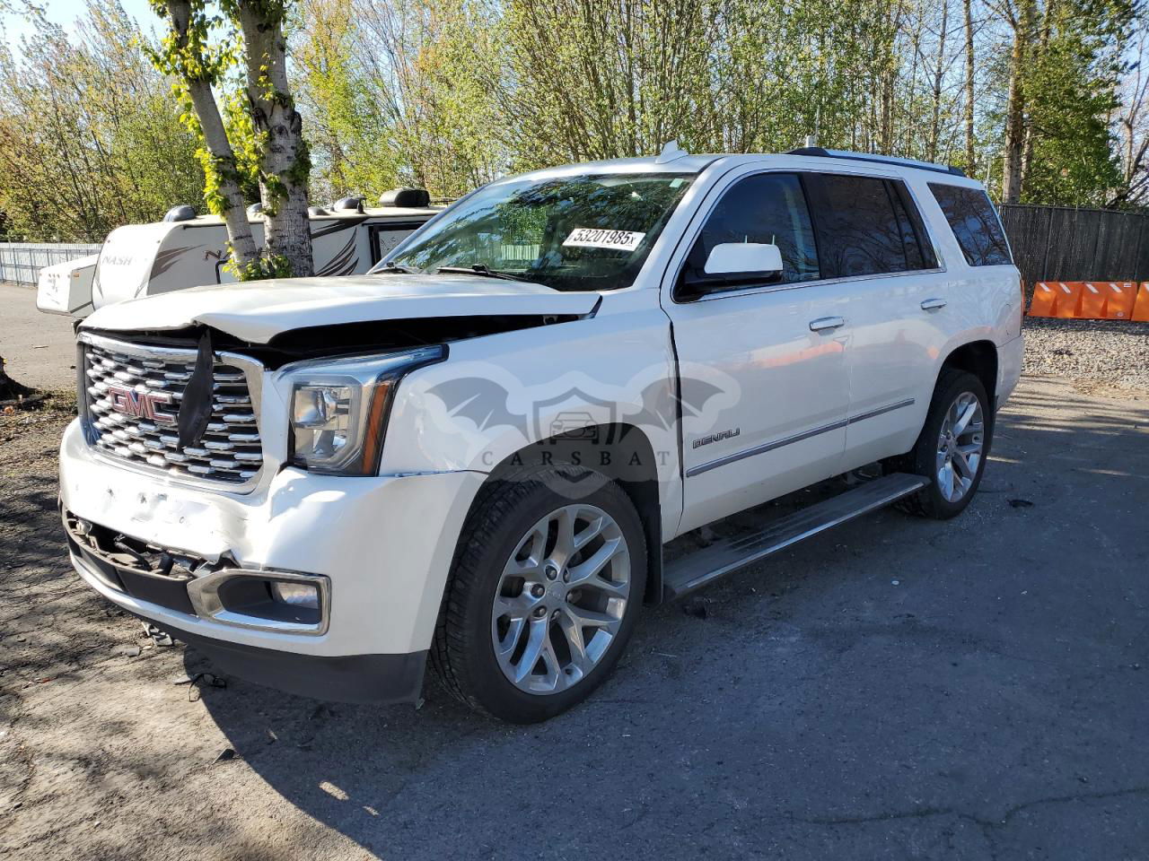 GMC Yukon DENALI 6.2L  8 2020
