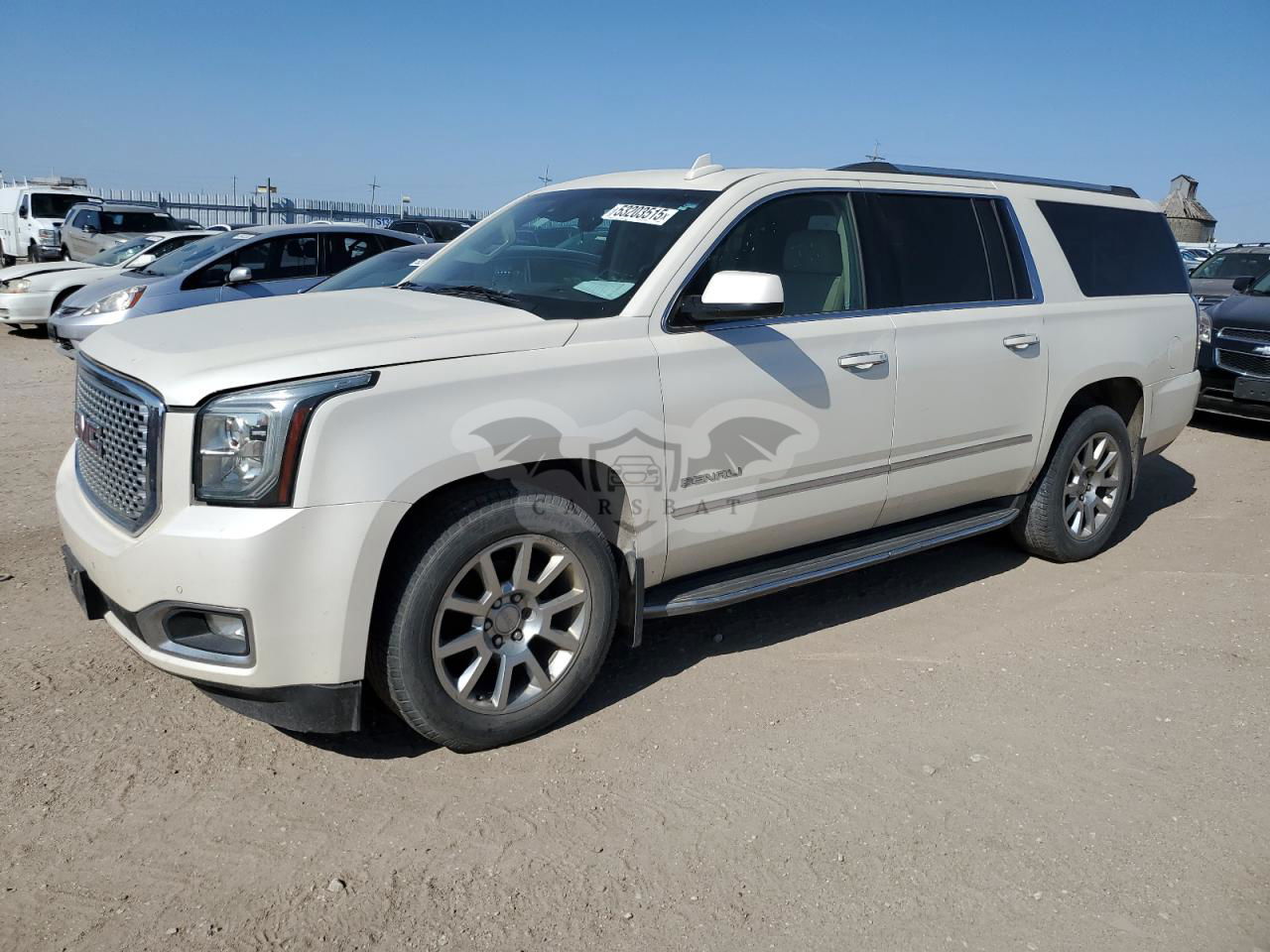 GMC Yukon DENALI 6.2L  8 2015
