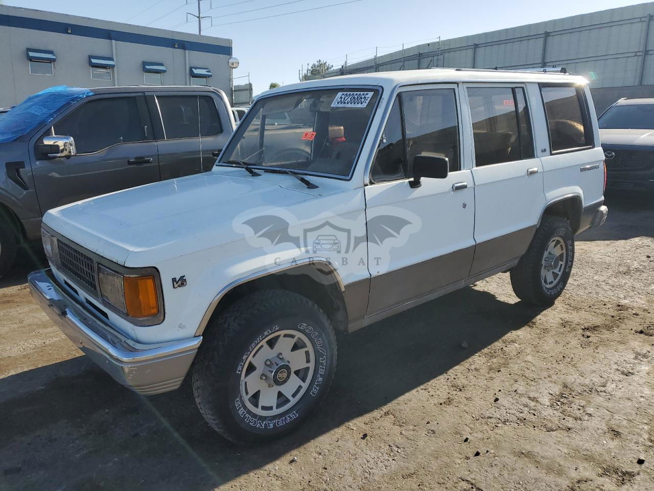 Isuzu Trooper 2.8L  6 1990