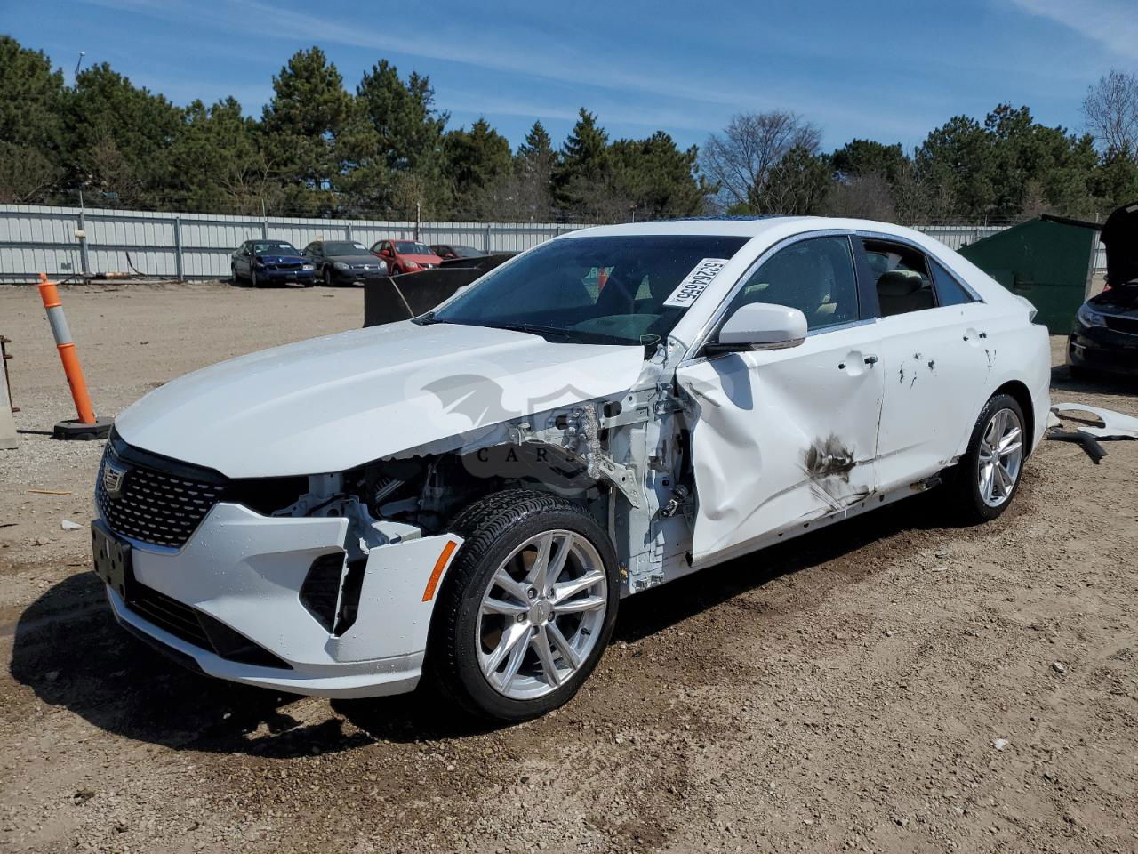 Cadillac CT4 LUXURY + 2.0L  4 2024