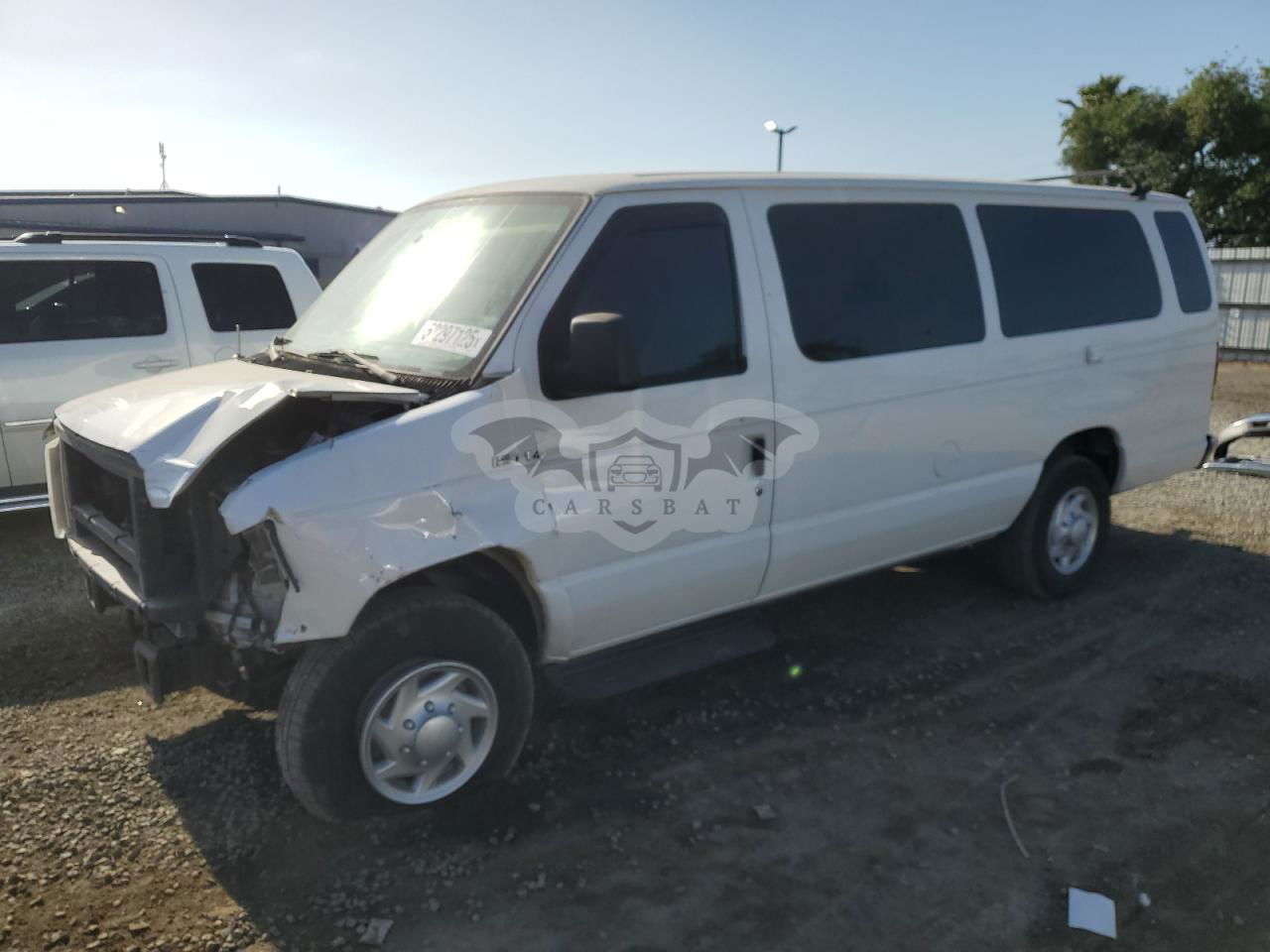 Ford Econoline E350 SUPER DUTY WAGON 5.4L  8 2014