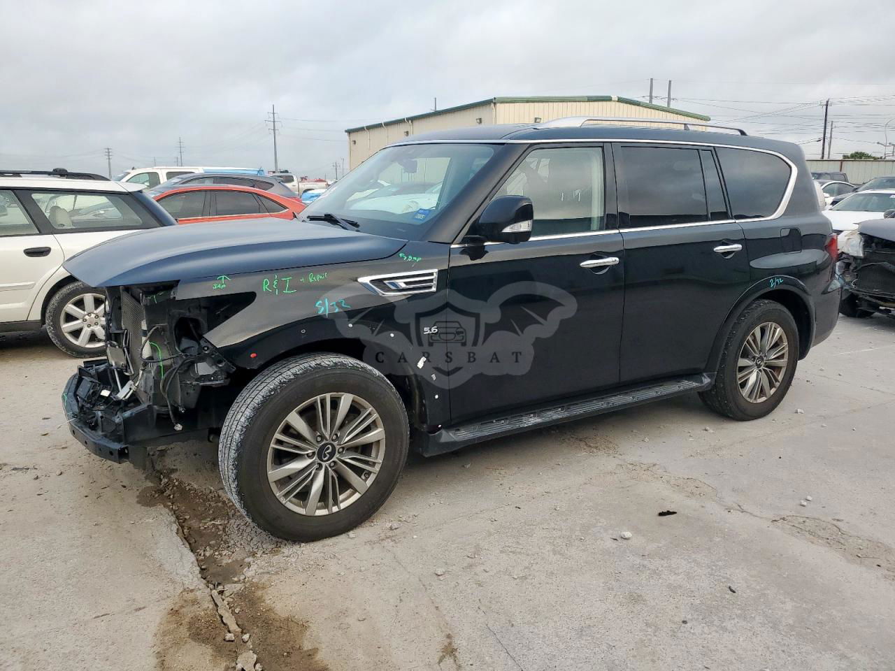 Infiniti QX80 LUXE 5.6L  8 2020