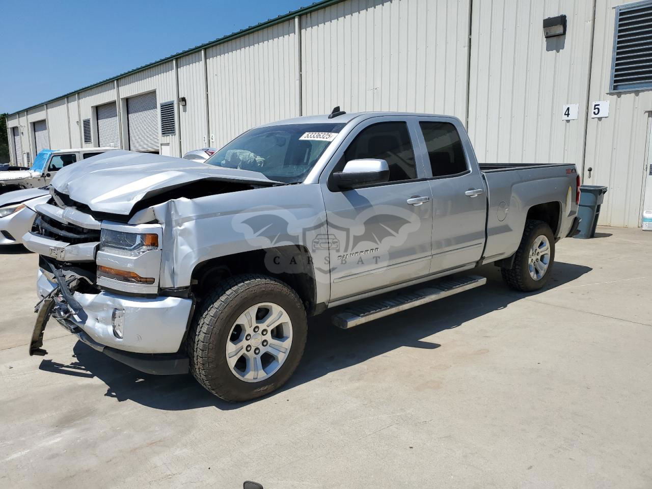 Chevrolet Silverado K1500 LT 5.3L  8 2016