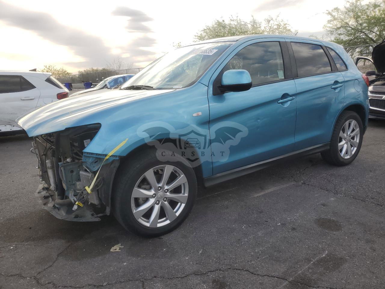 Mitsubishi Outlander ES 2.0L  4 2013
