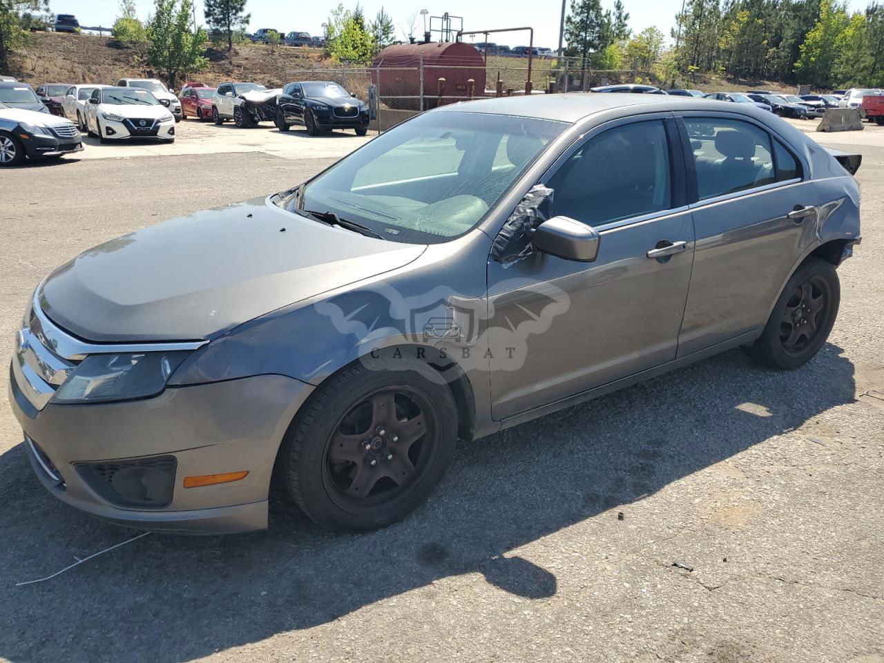 Ford Fusion SE 2.5L  4 2011