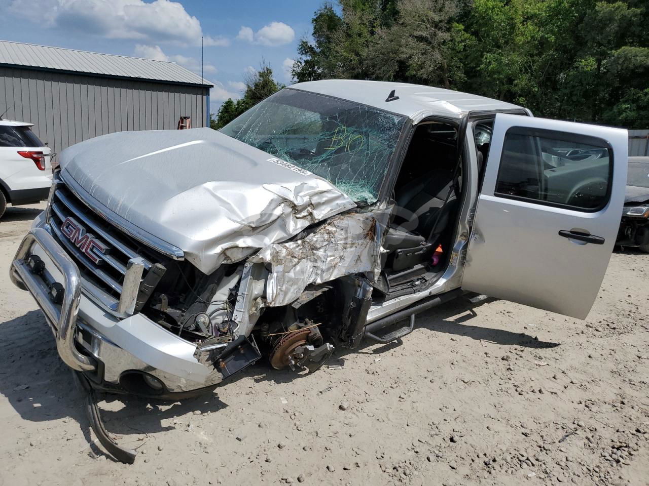 GMC Sierra K1500 SLE 5.3L  8 2013