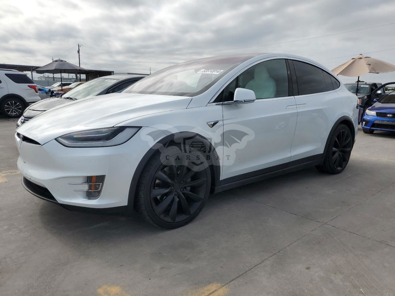 Tesla Model X 2020