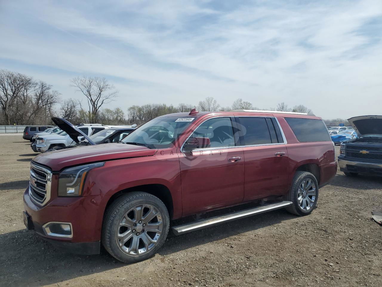 GMC Yukon DENALI 6.2L  8 2016