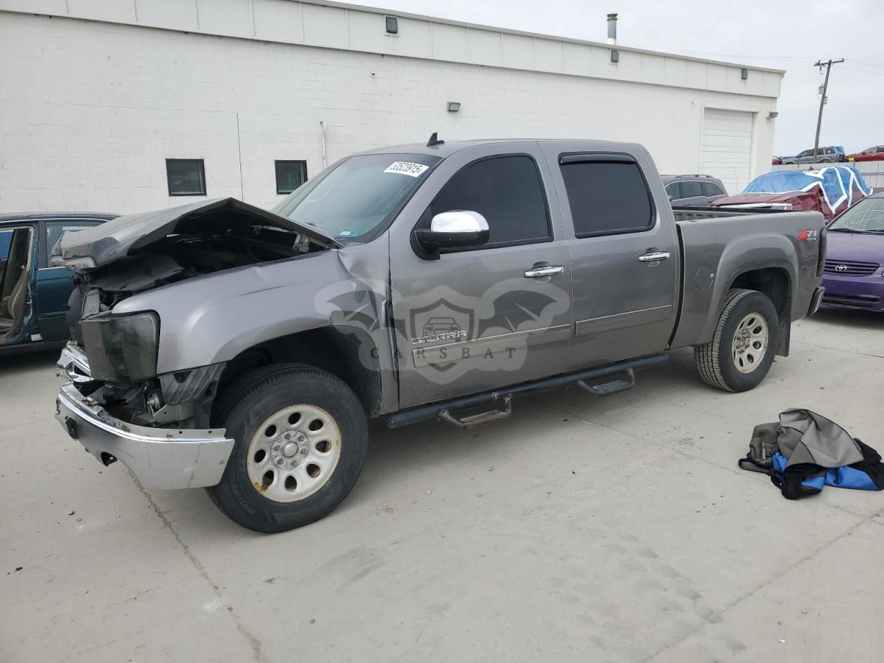 GMC Sierra K1500 SLE 5.3L  8 2013