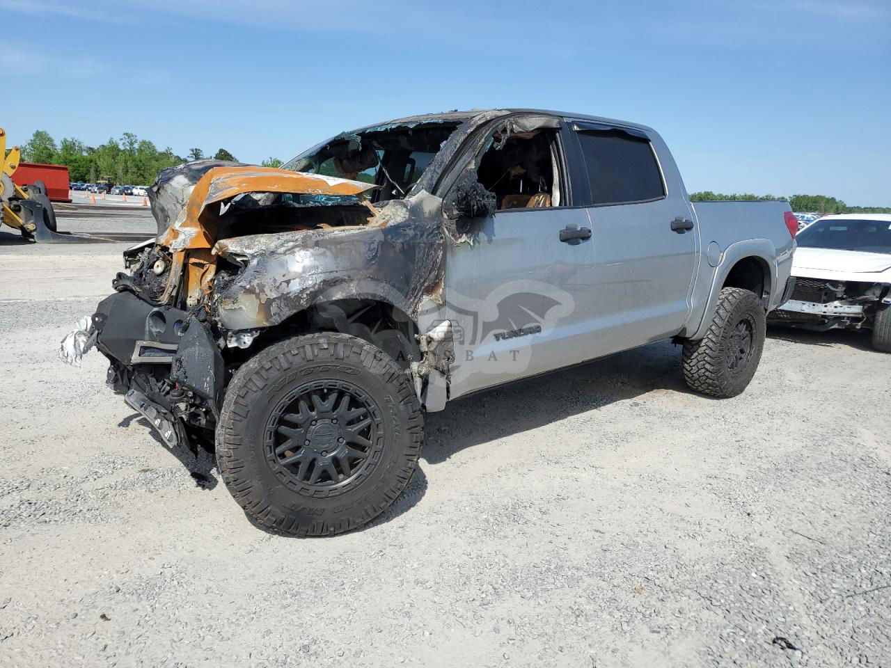 Toyota Tundra CREWMAX 5.7L  8 2008
