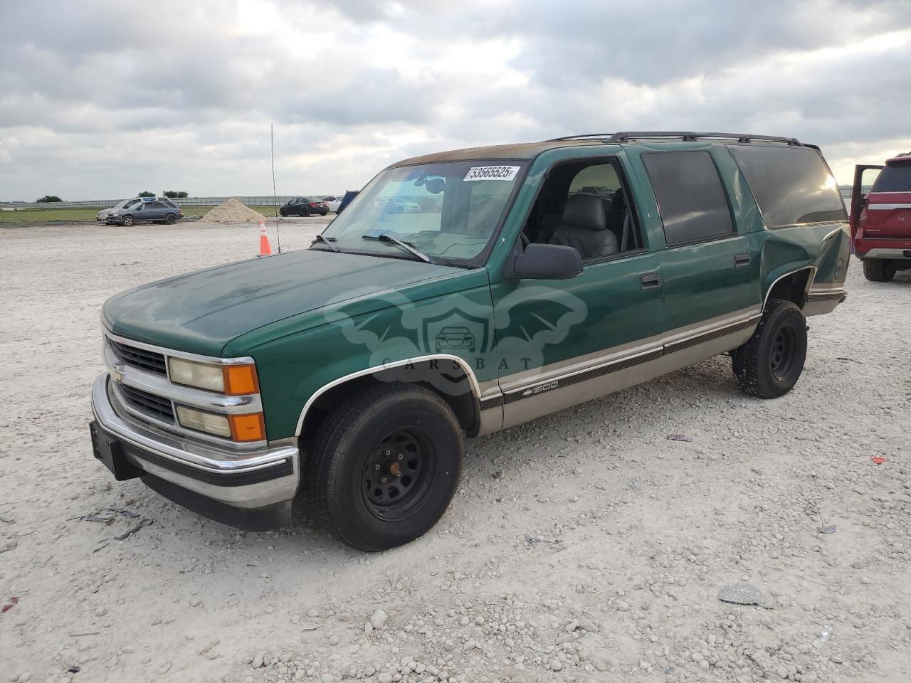 Chevrolet Suburban C1500 5.7L  8 1999