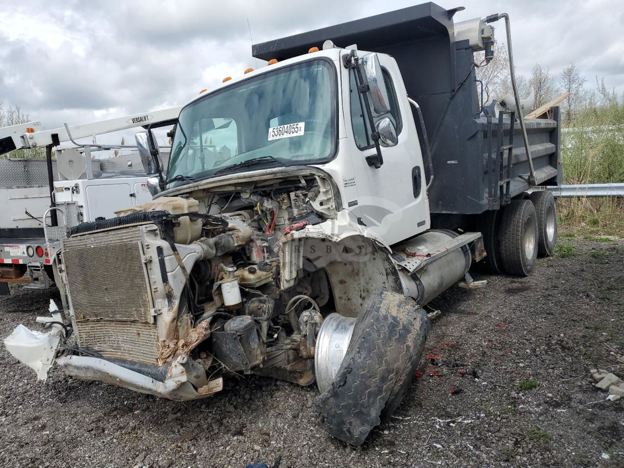 Freightliner Business Class M2 112 MEDIUM DUTY 12.8L  6 2009