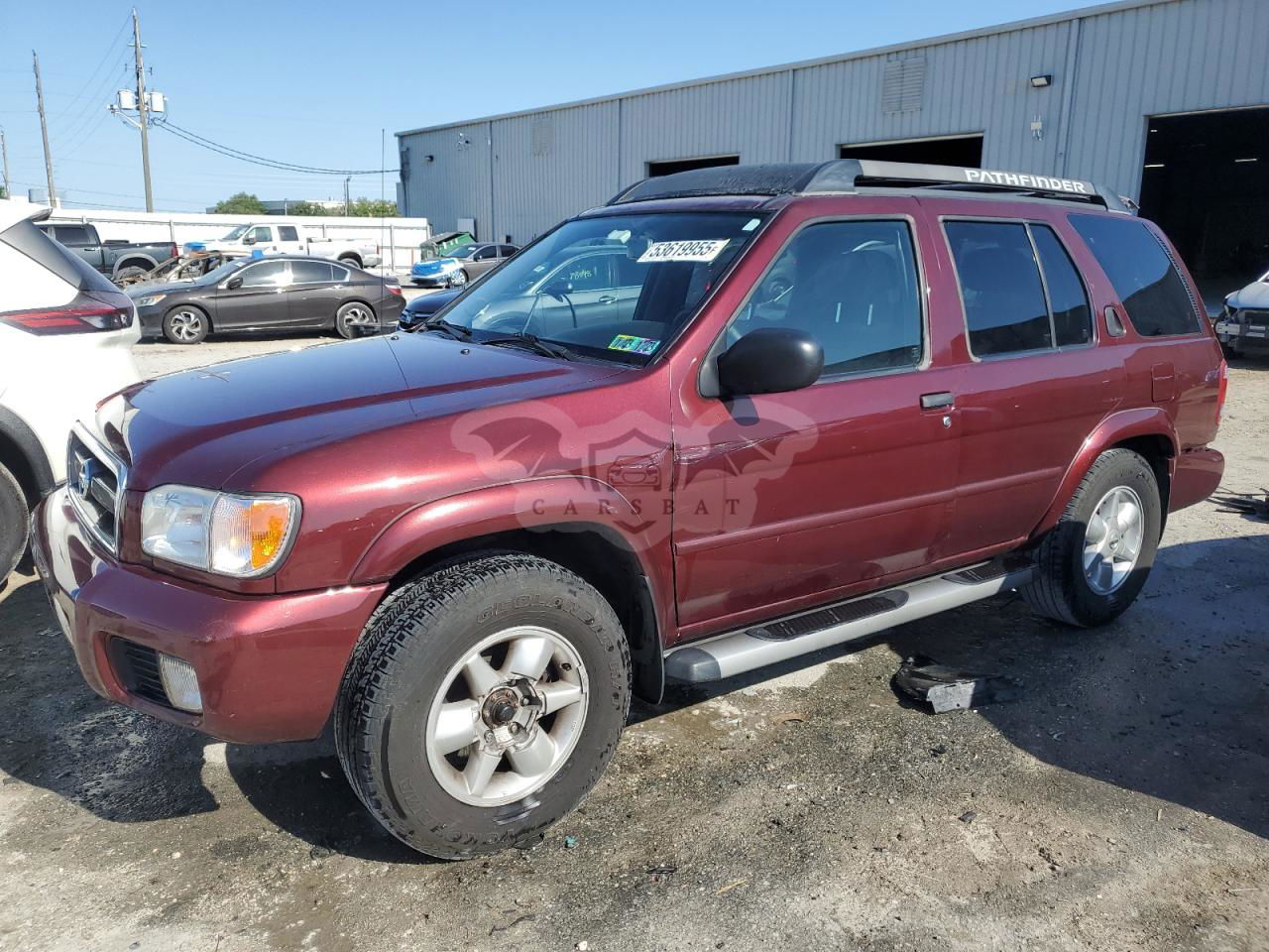 Nissan Pathfinder LE 3.5L  6 2002