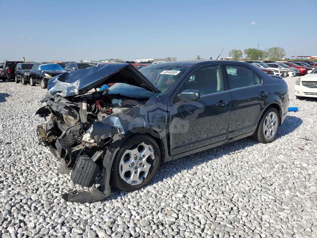 Ford Fusion SE 2.5L  4 2011