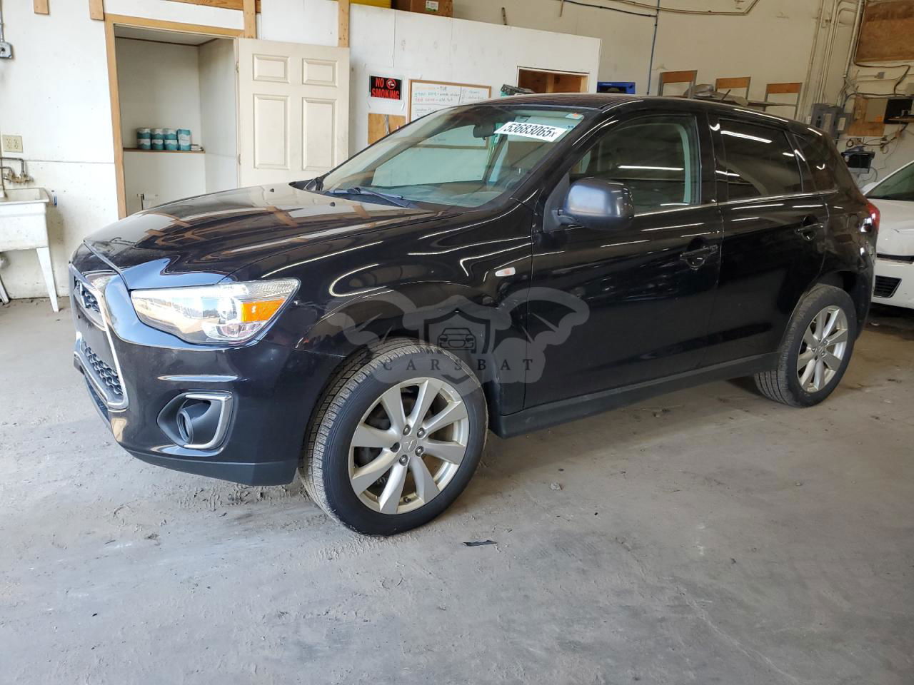 Mitsubishi Outlander SE 2.0L  4 2013