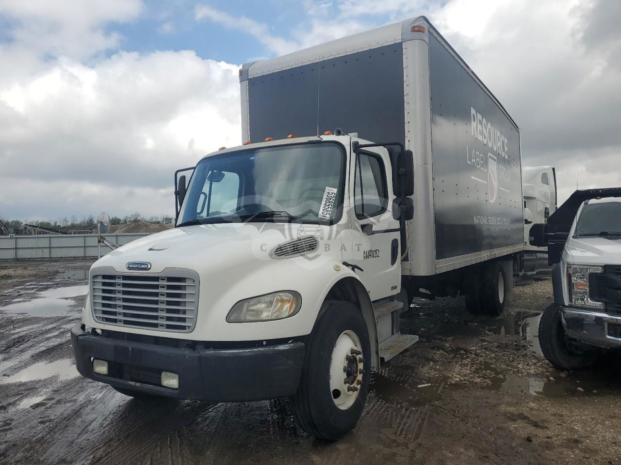 Freightliner Business Class M2 106 MEDIUM DUTY 7.2L  6 2007