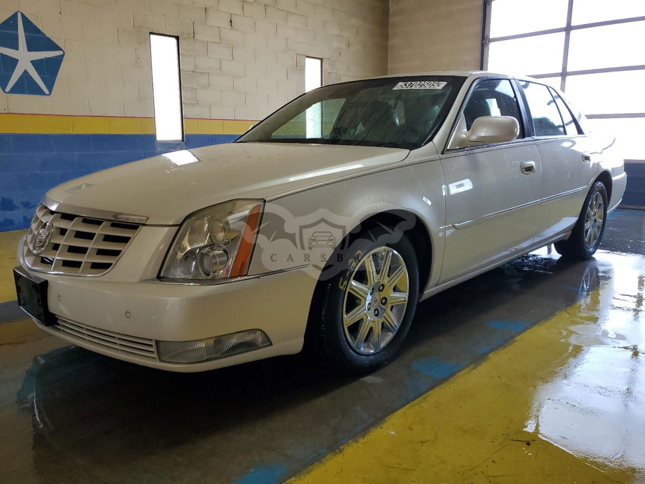 Cadillac DTS PREMIUM COLLECTION 4.6L  8 2010
