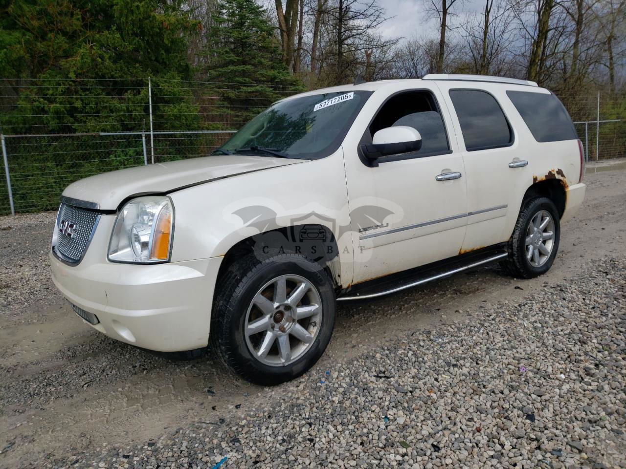 GMC Yukon DENALI 6.2L  8 2010