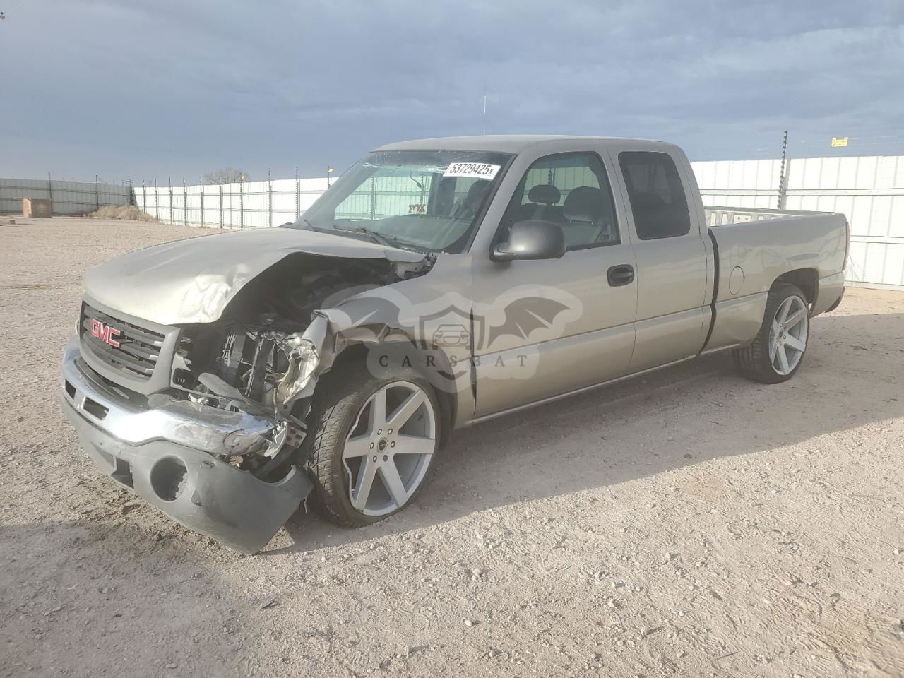 GMC Sierra C1500 4.8L  8 2003