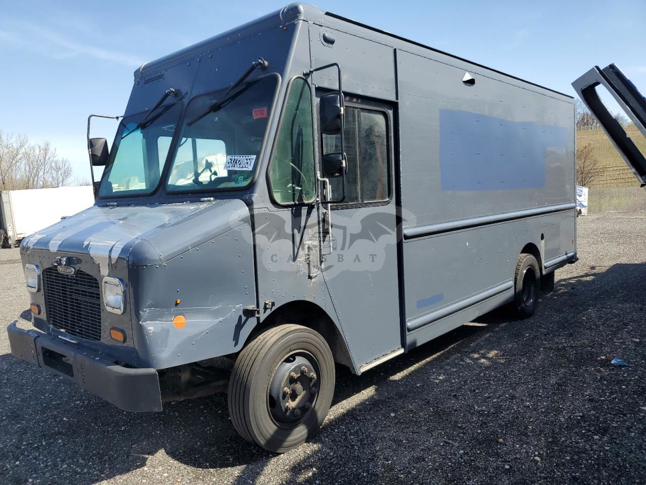 Freightliner Business Class M2 M LINE WALK-IN VAN 6.0L  8 2020