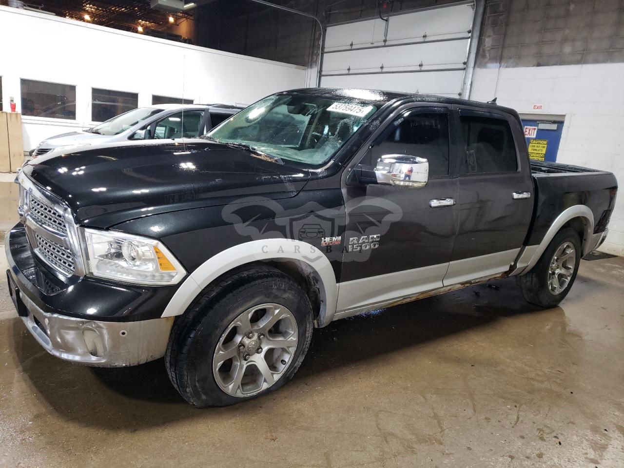 RAM 1500 LARAMIE 5.7L  8 2017