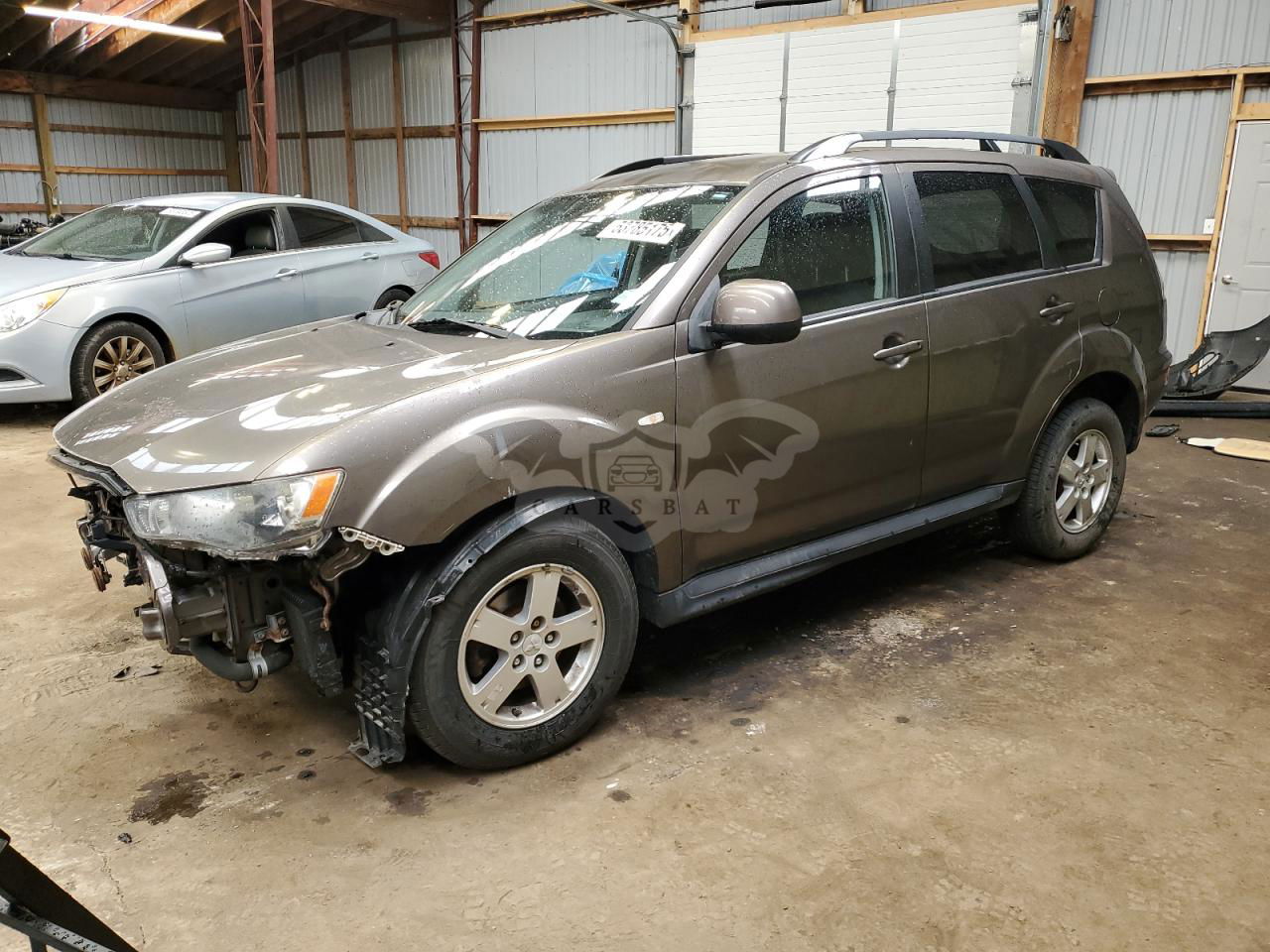 Mitsubishi Outlander ES 2.4L  4 2012