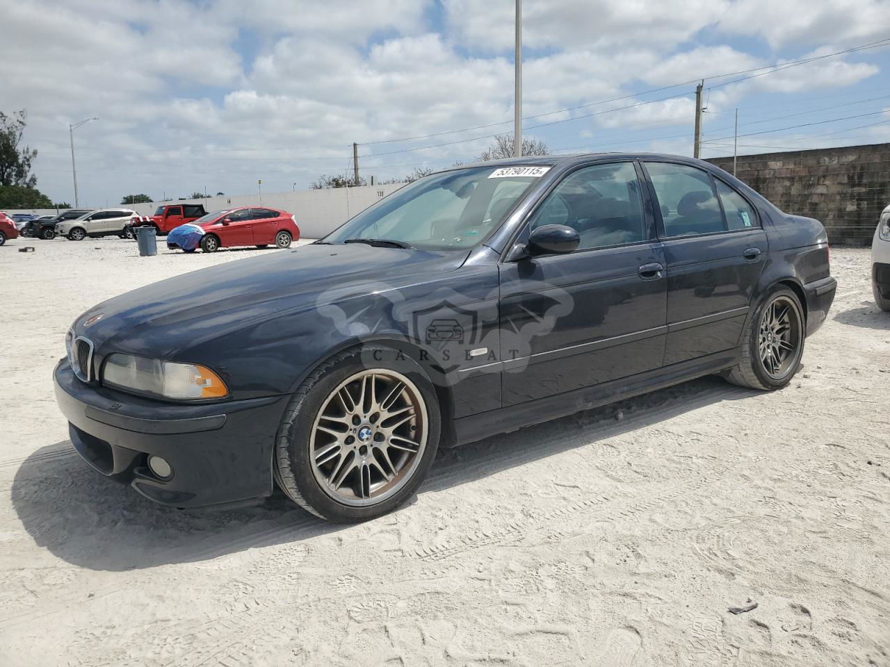BMW M5 5.0L  8 2000