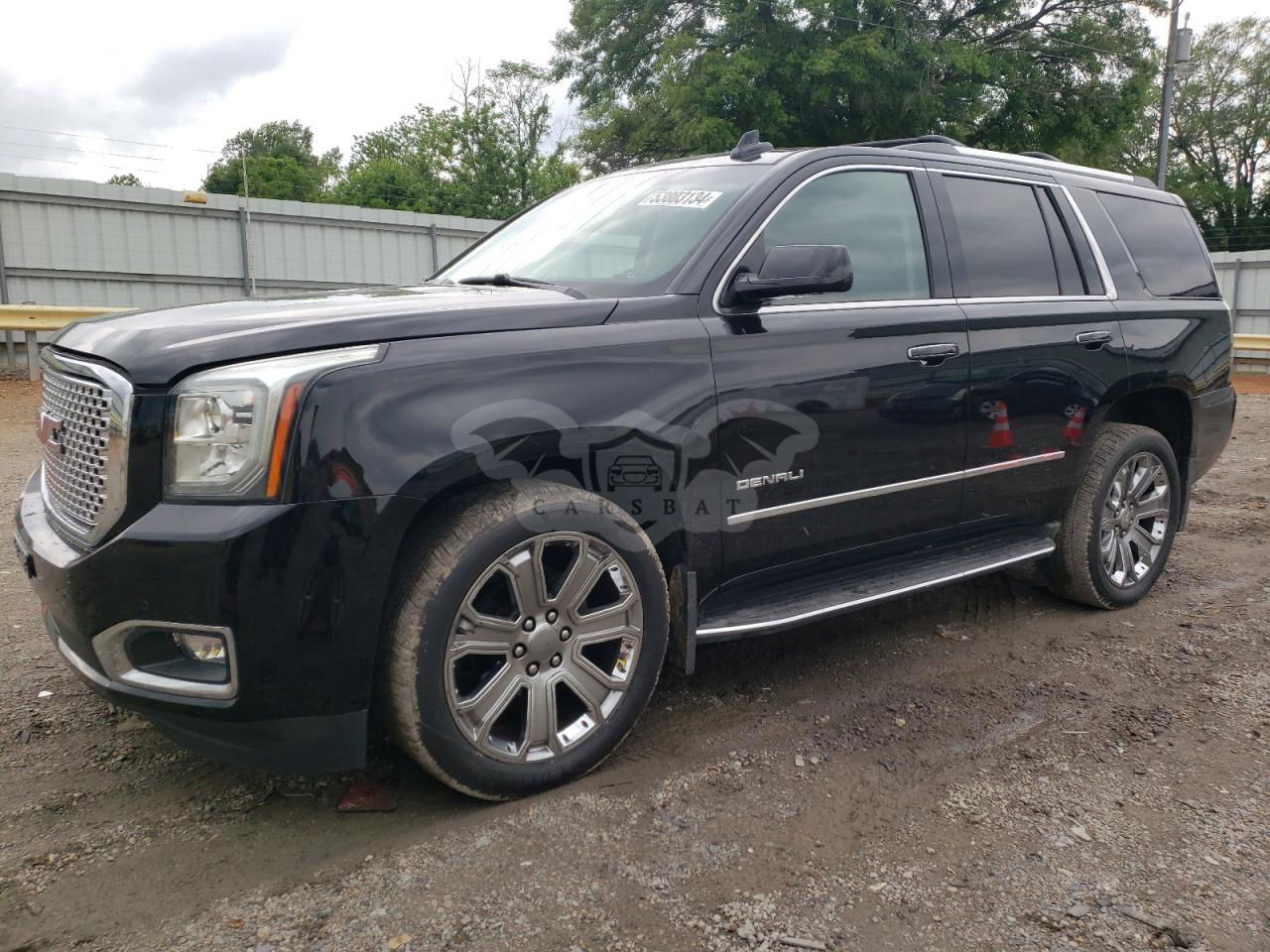 GMC Yukon DENALI 6.2L  8 2015