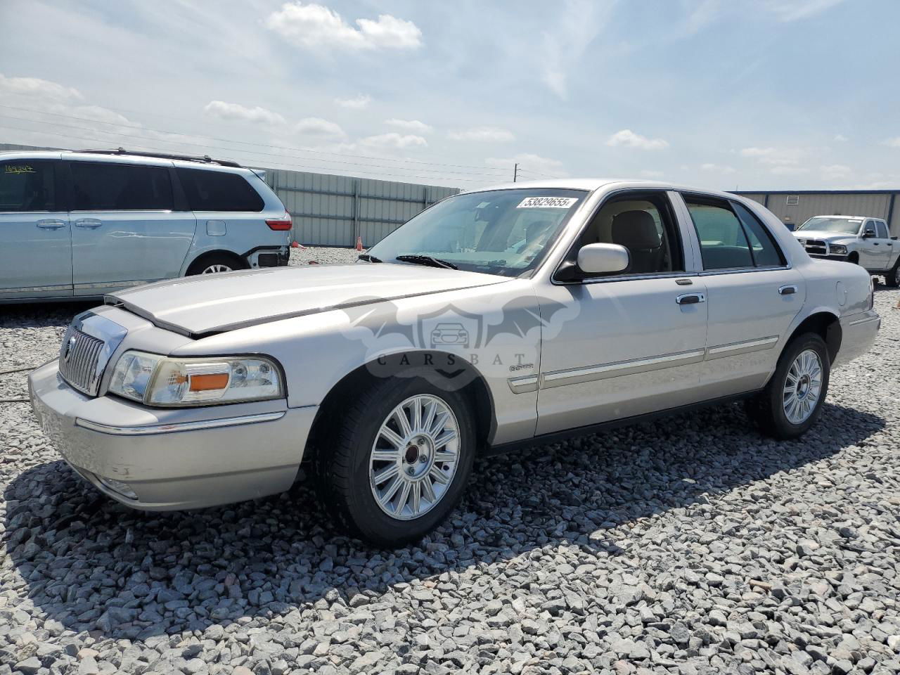 Mercury Grand Marquis LS 4.6L  8 2010