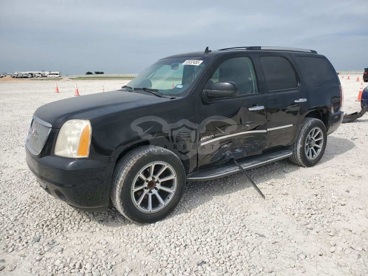 GMC Yukon DENALI 6.2L  8 2012