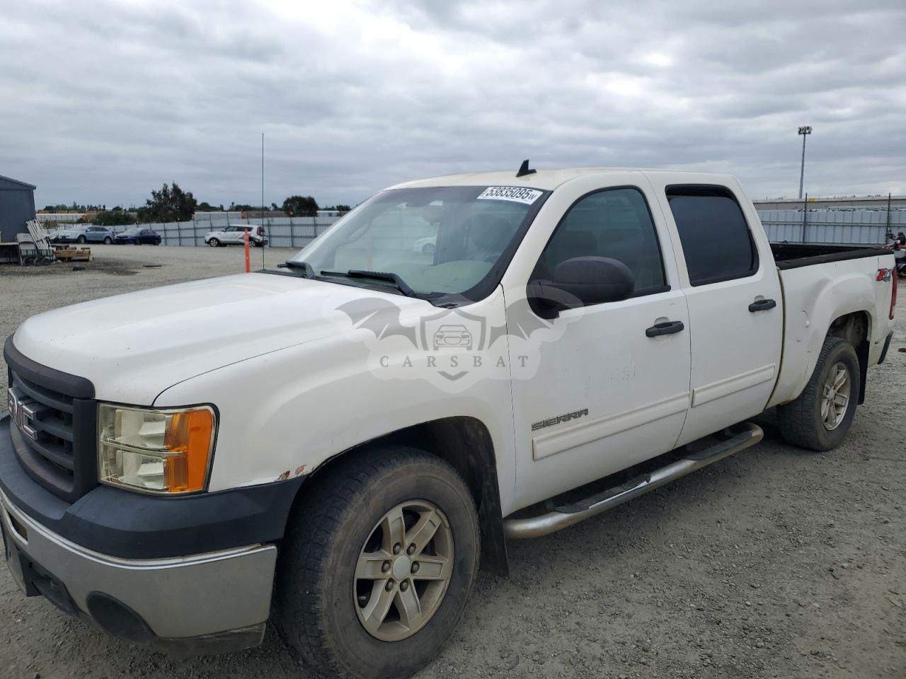 GMC Sierra K1500 SLE 5.3L  8 2011