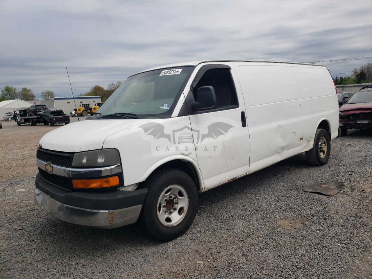 Chevrolet Express 6.0L  8 2011