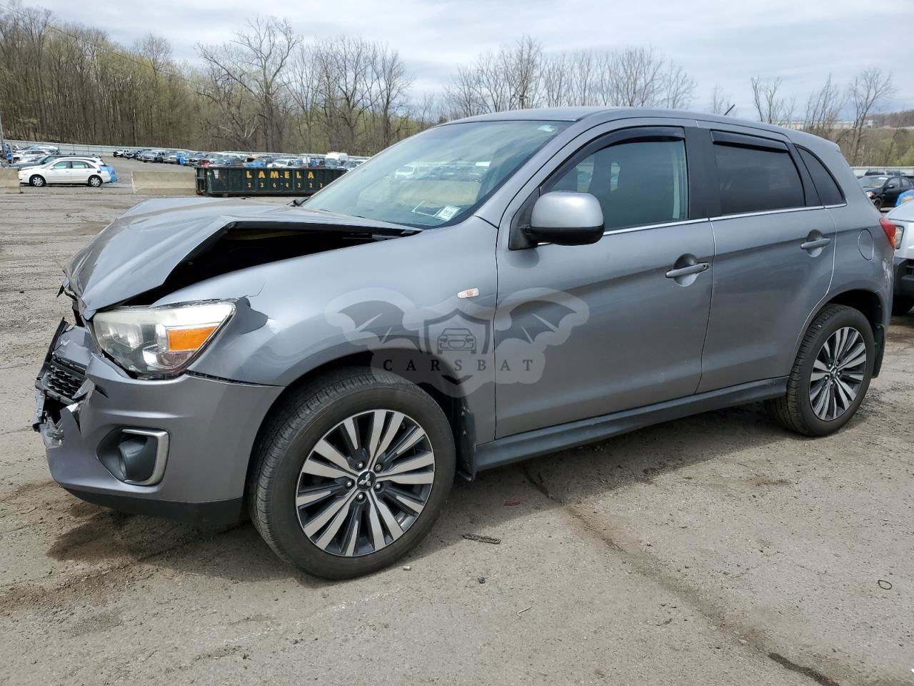 Mitsubishi Outlander SE 2.0L  4 2013