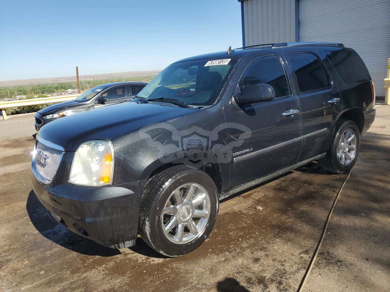 GMC Yukon DENALI 6.2L  8 2012