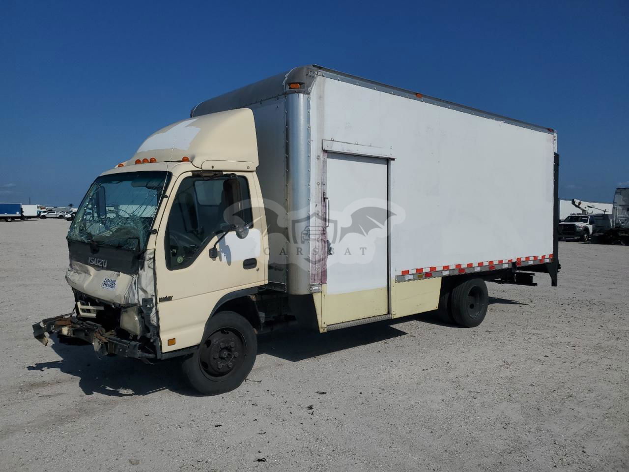 Isuzu NPR 6.0L  8 2006