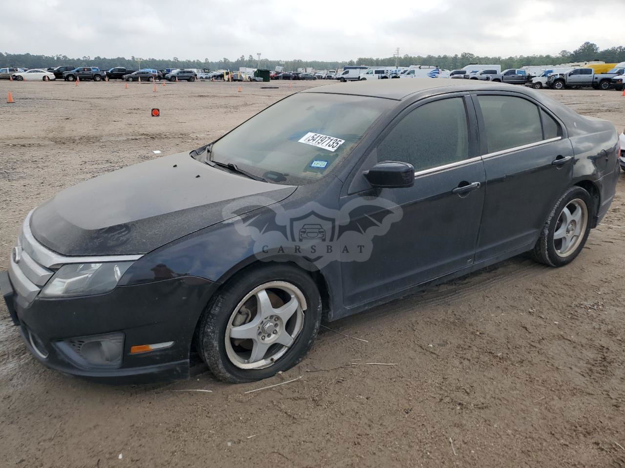 Ford Fusion SE 2.5L  4 2011