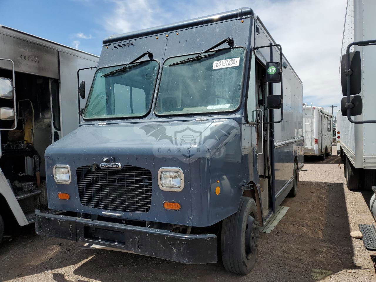 Freightliner Business Class M2 M LINE WALK-IN VAN 6.0L  8 2020