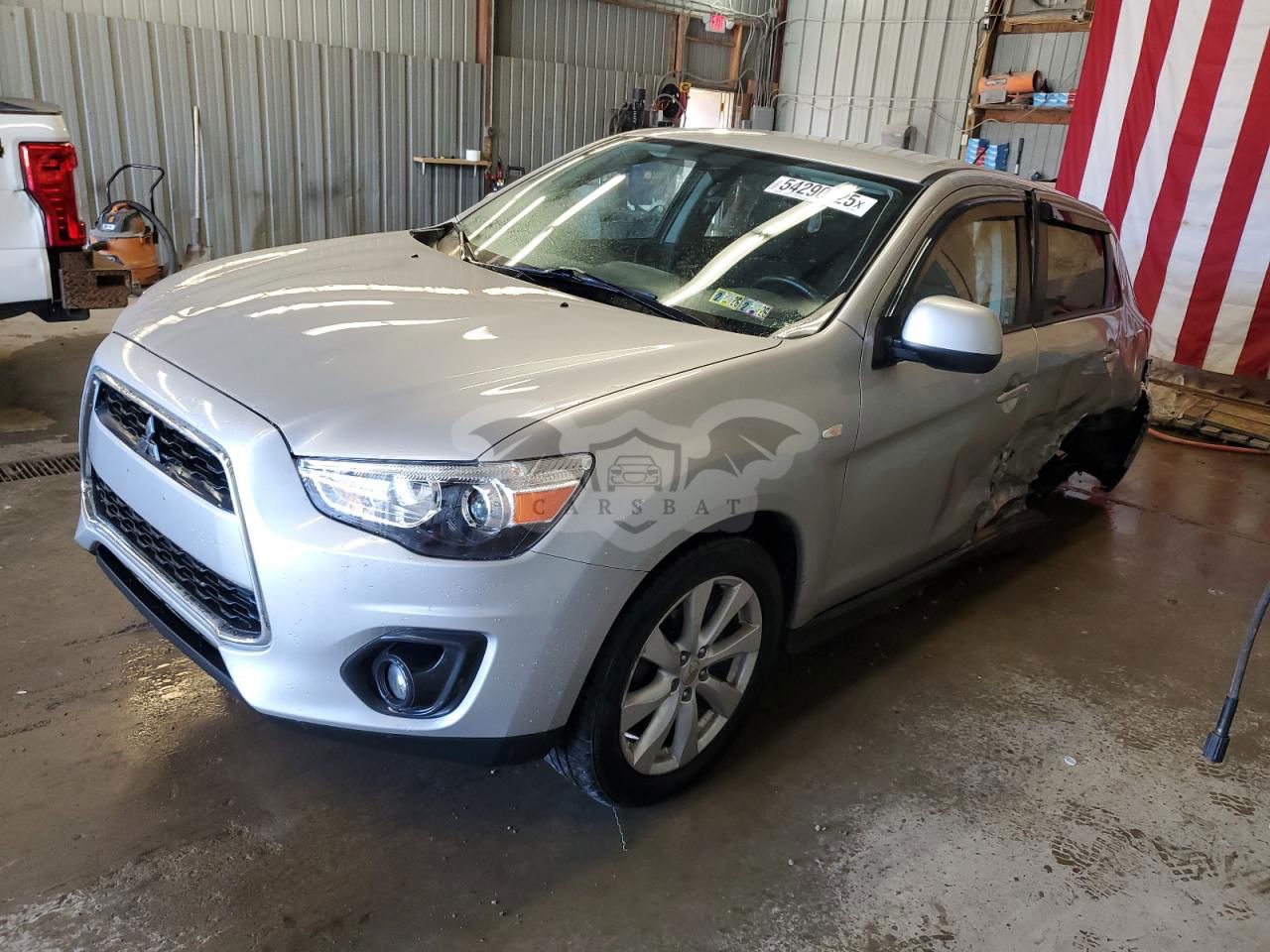 Mitsubishi Outlander ES 2.0L  4 2014