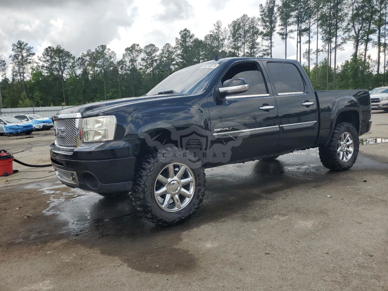 GMC Sierra K1500 DENALI 6.2L  8 2013