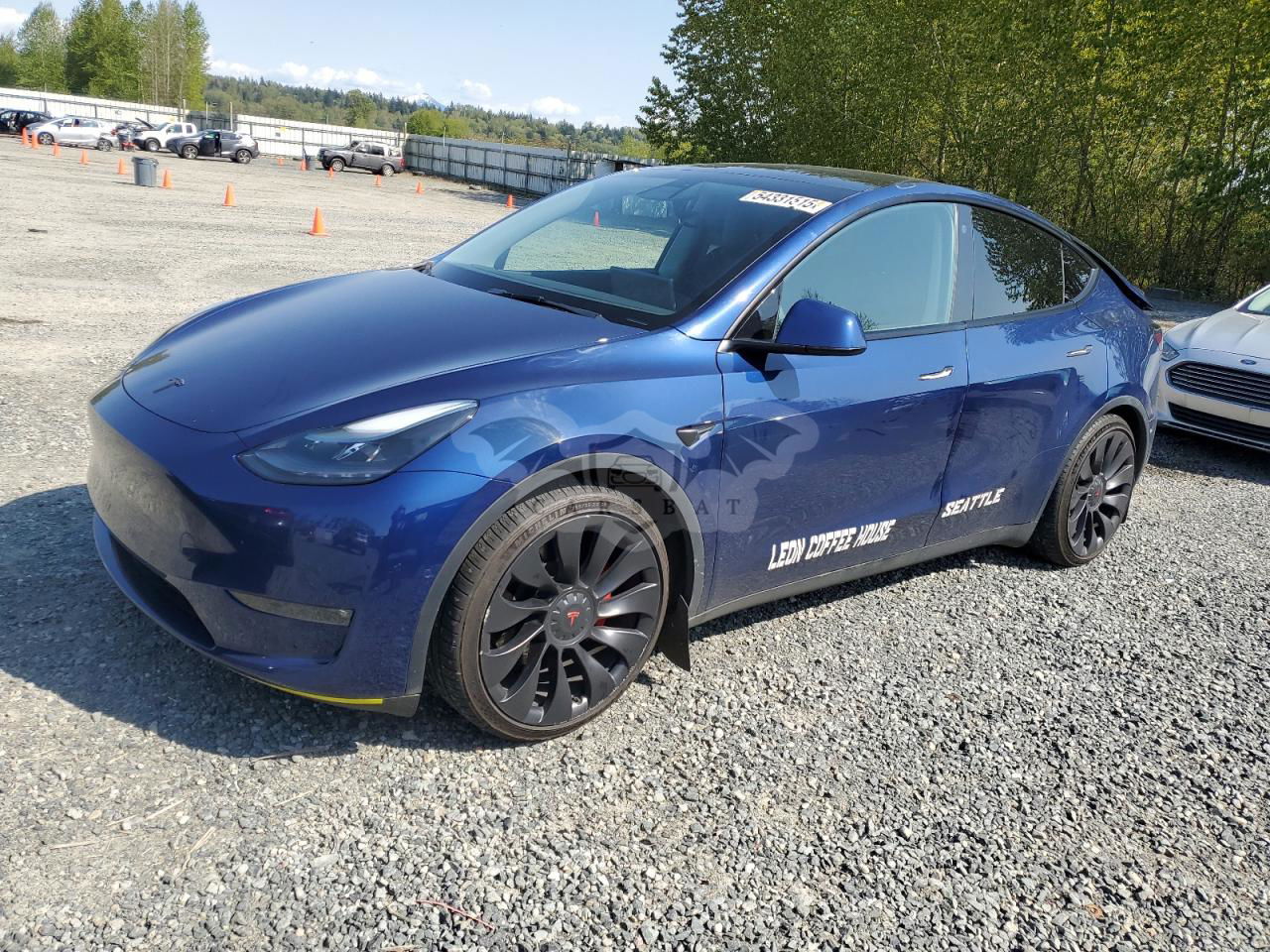 Tesla Model Y 2022