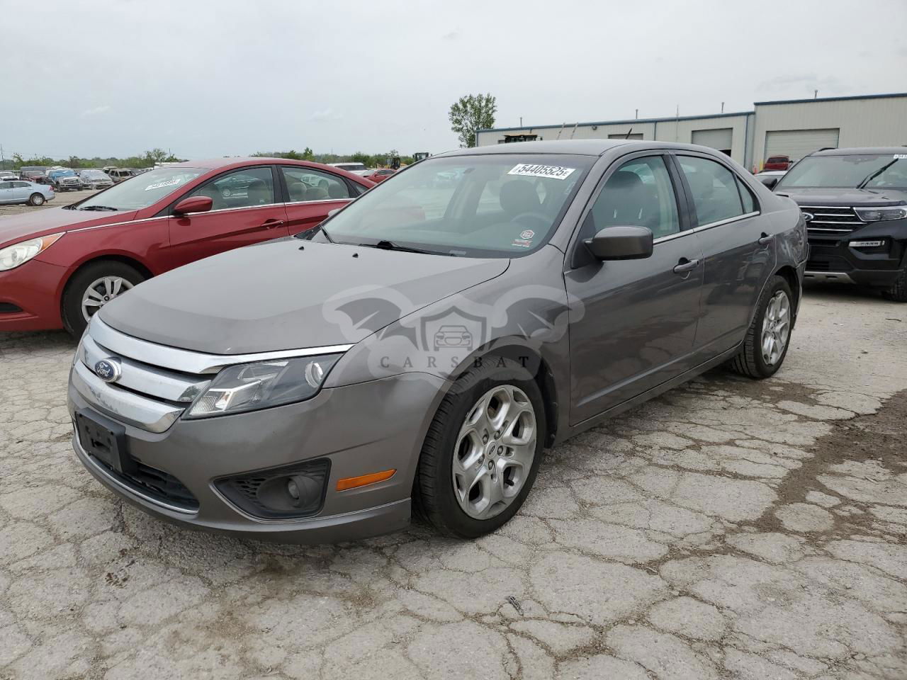 Ford Fusion SE 2.5L  4 2011