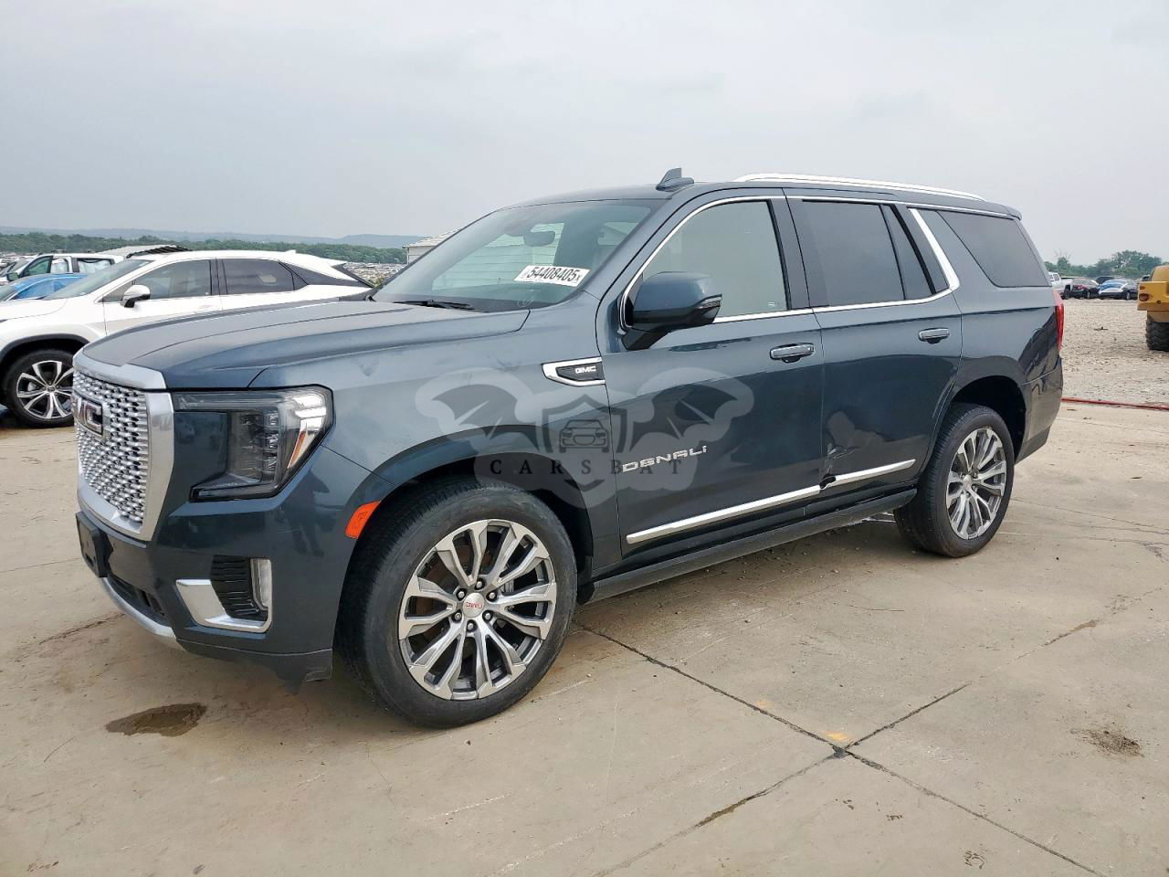 GMC Yukon DENALI 6.2L  8 2021