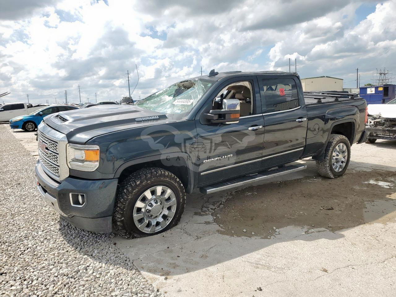 GMC Sierra K2500 DENALI 6.6L  8 2019