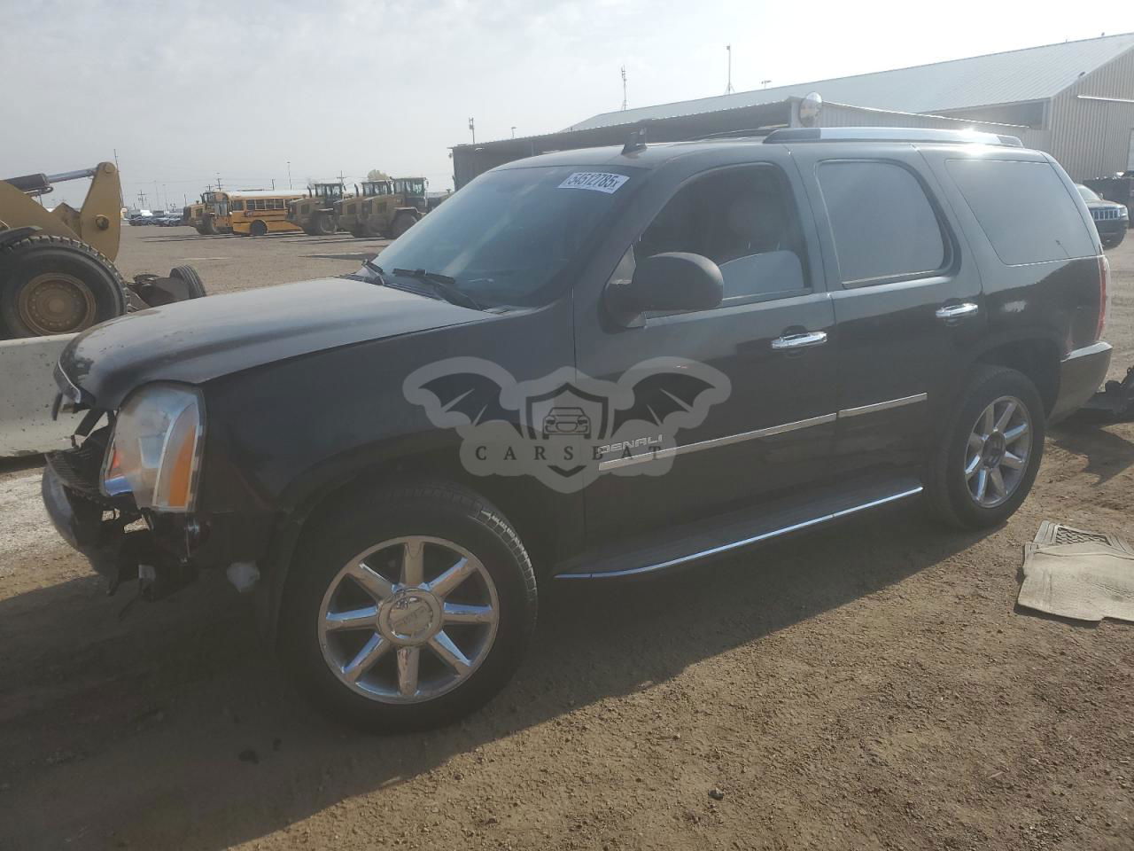 GMC Yukon DENALI 6.2L  8 2012